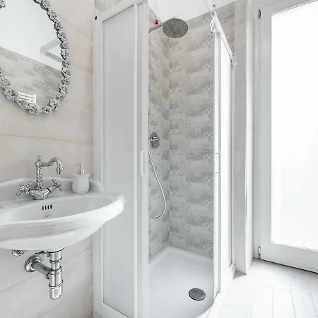 Casa Bear Κάλιαρι